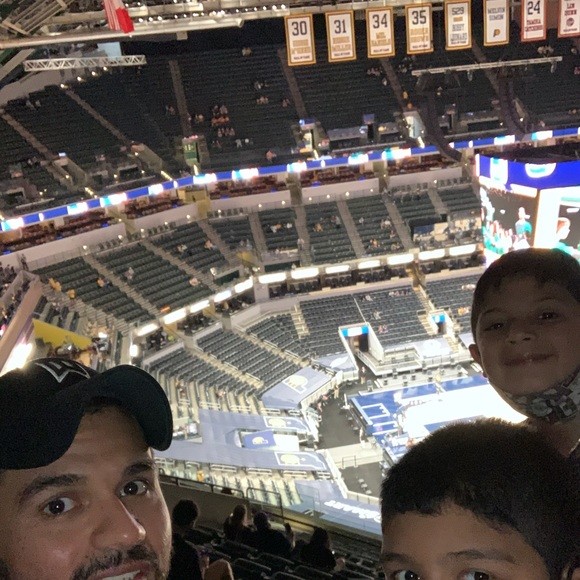 Meet your Posher, Jesus - Picture 1 of 1